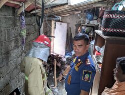 Selang Kompor Bocor, Rumah Milik Warga Pengatigan Rogojampi Kebakaran
