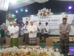 Haul dan Imtihan Al-Anwari Ditandai Khatam 100 kali dan dihadiri KH Marzuki Mustamar