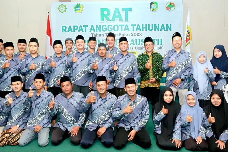 gus-munib-ajak-santri-mandiri-dalam-ekonomi-–-radar-banyuwangi