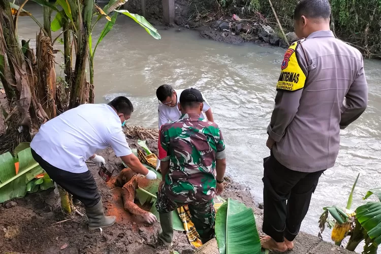 pamit-mancing-ikan,-warga-desa-cluring-banyuwangi-ditemukan-tewas-di-sungai-–-radar-banyuwangi