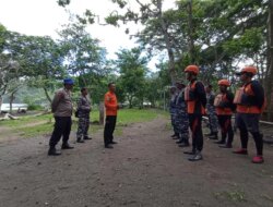 Cari Keberadaan Gunther, Basarnas Banyuwangi Sisir Perairan Plawangan – Radar Banyuwangi