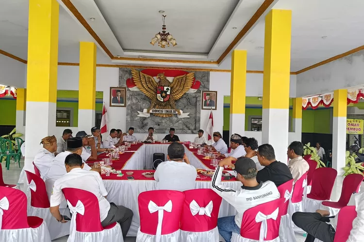 kades-gladag-didapuk-jadi-ketua-panitia-musyawarah-kabupaten-askab-banyuwangi