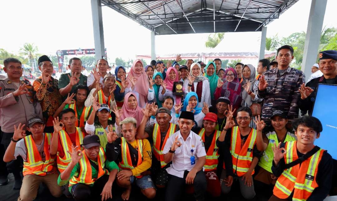 kiprah-tps2r-muncar,-banyuwangi,-peraih-plakat-adipura-dari-klhk