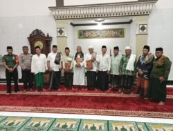 Bersama Ramadhan Menuju Insan yang Bertaqwa kepada Tuhan Yang Maha Kuasa di Kecamatan Licin