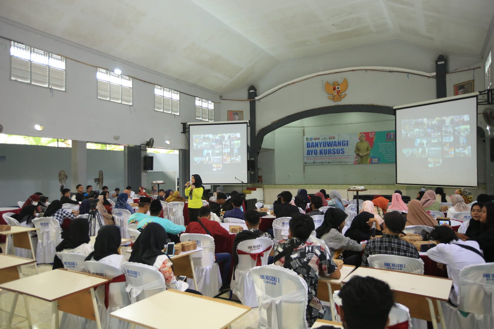 ciptakan-peluang-usaha,-ratusan-warga-banyuwangi-ikuti-kursus-gratis-aneka-keterampilan