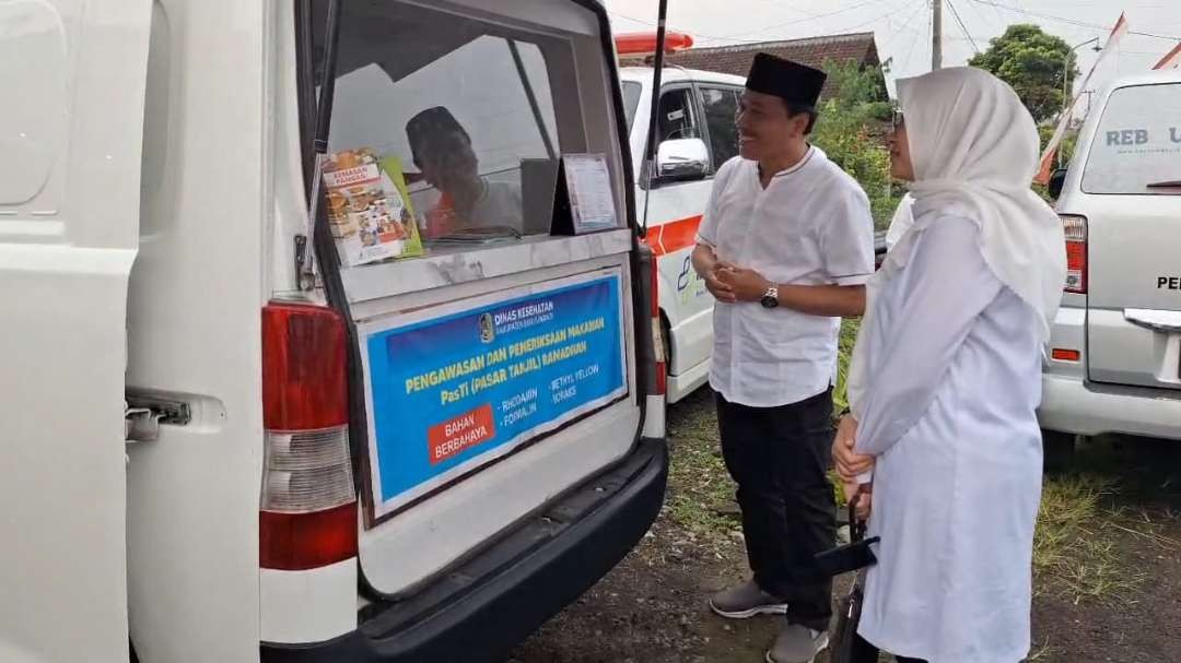 makanan-dan-minuman-di-pasar-takjil-banyuwangi-layak-konsumsi