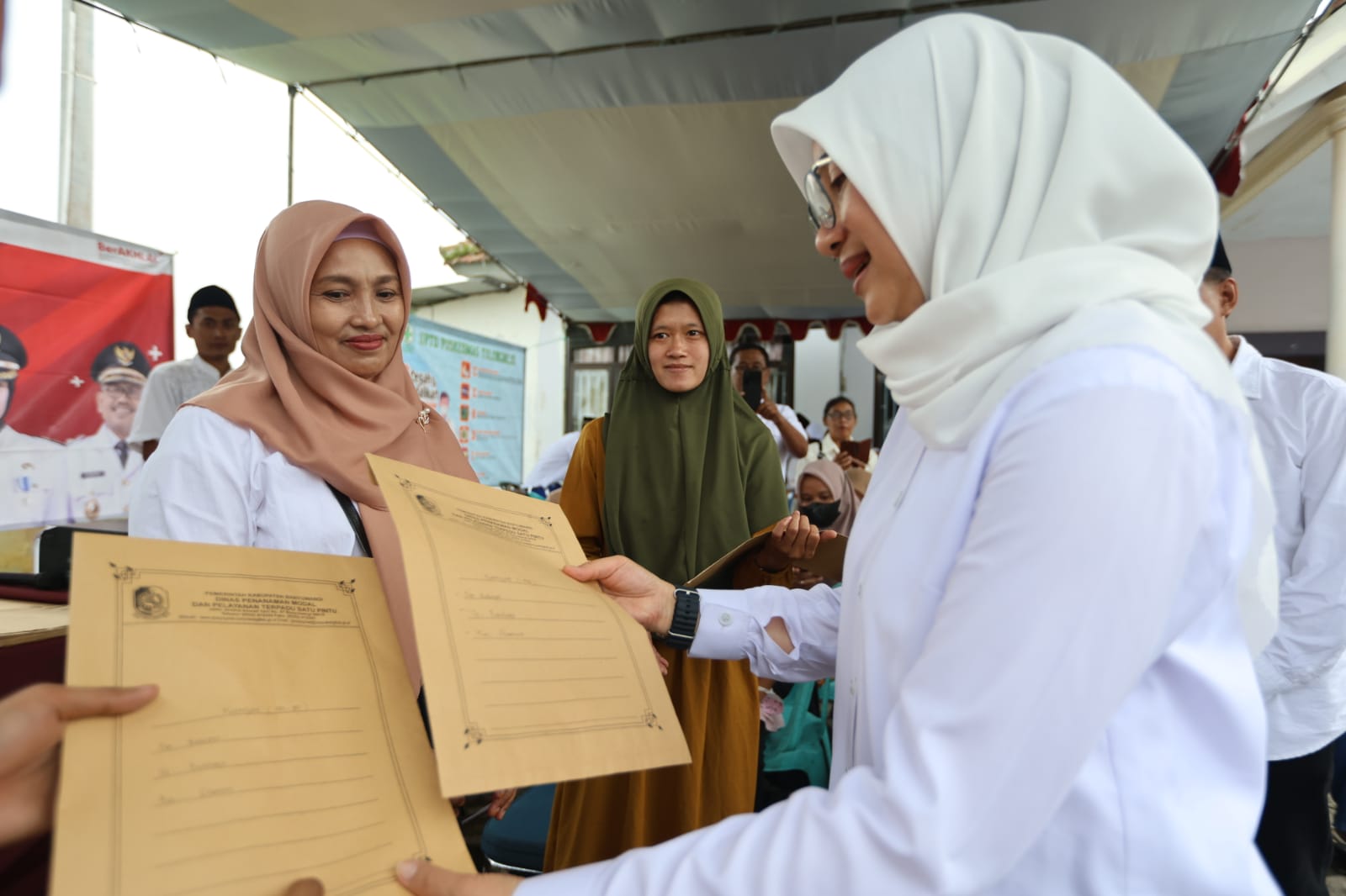pelayanan-publik-banyuwangi-raih-predikat-kepatuhan-tertinggi-dari-ombudsman-ri