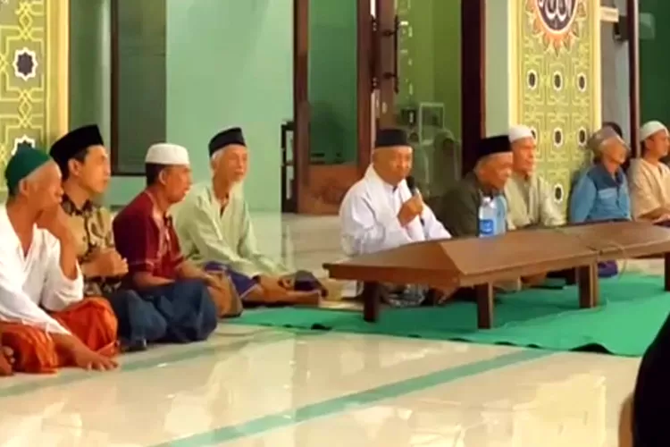 20-desa-di-banyuwangi-serentak-perbaiki-musala-dalam-kegiatana-ramadhan-heppiii