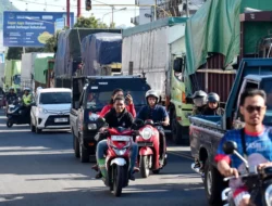 Angkutan Logistik Mengaspal Pasca Lebaran, Akses ke Pelabuhan Ketapang dan LCM Macet: Berikut Upaya Kepolisian dan ASDP Banyuwangi