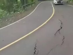 Awas Jalur Gumitir Banyak Retakan, Satlantas Polresta Banyuwangi Larang Truk Besar Melintas