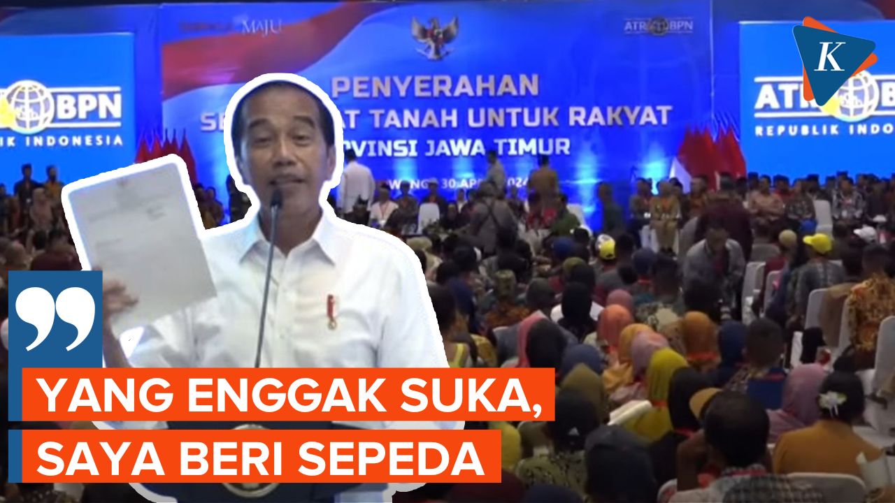 kelakar-jokowi-usai-bagikan-sertifikat-tanah-di-banyuwangi:-senang-mboten?