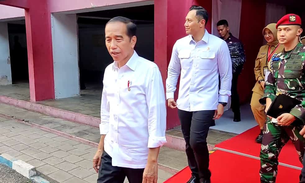 menteri-atr/bpn-ahy-ucapkan-terima-kasih-pada-presiden-dan-rakyat-banyuwangi,-kenapa?