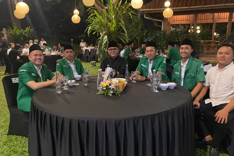 dihadiri-menpan-rb-di-pendopo-banyuwangi,-gp-ansor-luncurkan-ansor-go-green-–-radar-banyuwangi