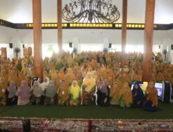 Hadiri Milad Aisyiyah ke 107, Bupati Ipuk Ajak Perkuat Peran Perempuan Dalam Keluarga Hingga Pembangunan