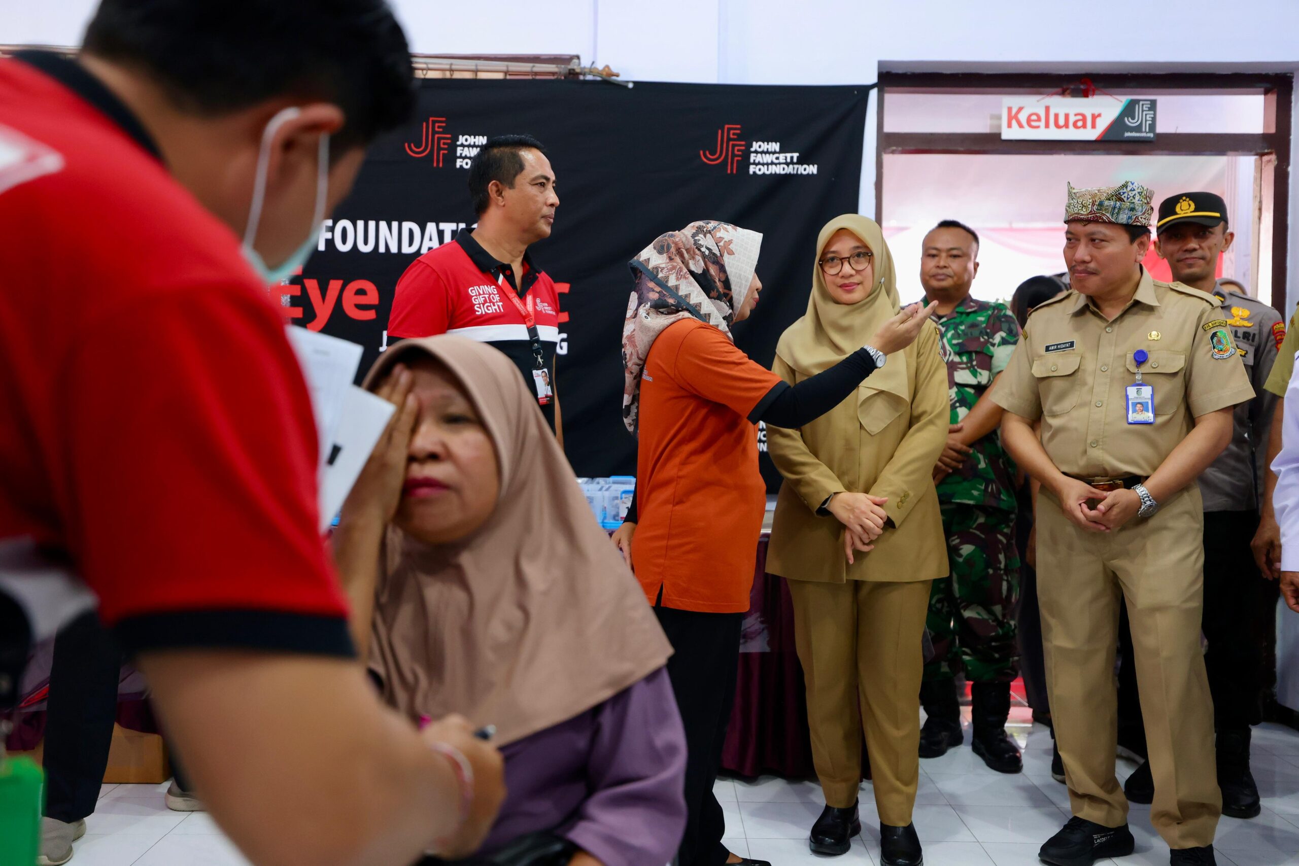 sebanyak-560-warga-banyuwangi-ikuti-operasi-katarak-gratis