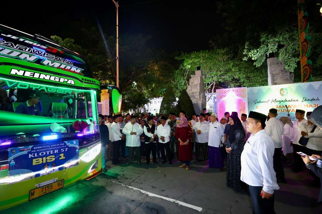 1.238-jamaah-haji-banyuwangi,-ada-yang-berusia-99-tahun