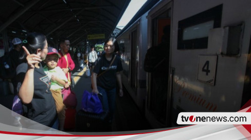 38.272-orang-gunakan-ka-dari-stasiun-daop-8-saat-libur-waisak
