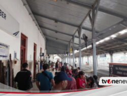 Ribuan Penumpang Padati Sejumlah Stasiun Daop Jember Saat libur Waisak