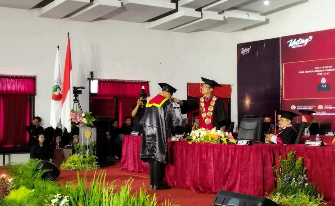 sarjana-baru-harus-jadi-pelopor-dan-inspirator-di-tengah-masyarakat