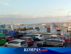 Cuaca Ekstrem, Kendaraan Tujuan Bali Tertahan di Pelabuhan Ketapang Banyuwangi