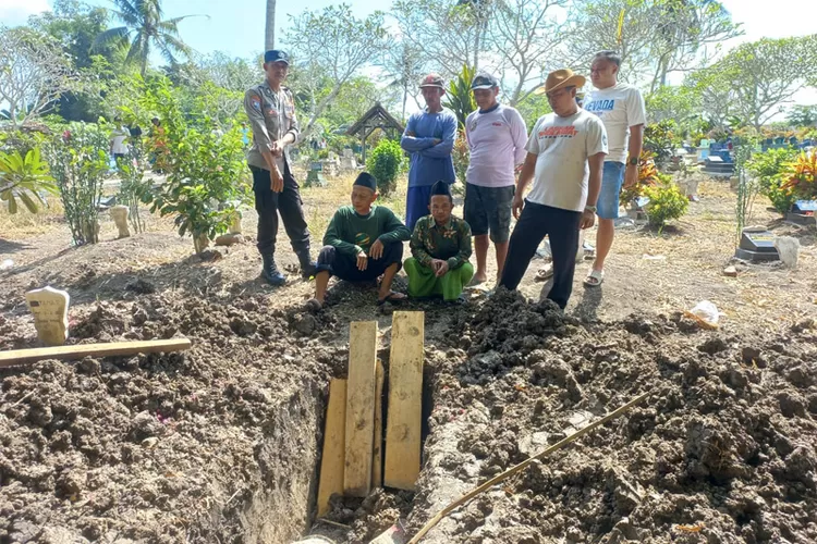 aksi-bongkar-makam-di-plampangrejo-banyuwangi,-polsek-cluring-dalami-motif-dan-buru-pelaku