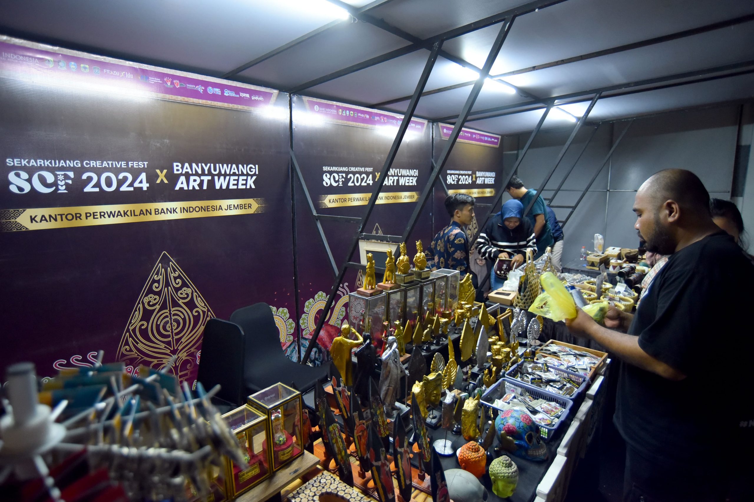 meriahnya-event-banyuwangi-artweek-dan-sekarkijang-creative-fest-2024