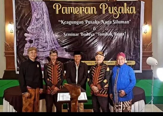pameran-keris-dalam-memeringati-hari-bersejarah-kabupaten-madiun