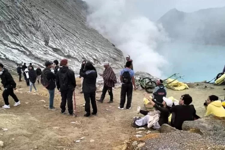 peningkatan-aktivitas-gunung-ijen:-warga-diminta-waspada,-apa-yang-terjadi?-–-radar-banyuwangi