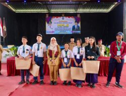 Hari Pertama Sekolah, Bupati Ipuk Ajak Siswa Deklarasi Anti Bullying