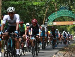 Etape Dua TdBI, Pembalap Susuri Cagar Biosfer Dunia di Alas Purwo Banyuwangi