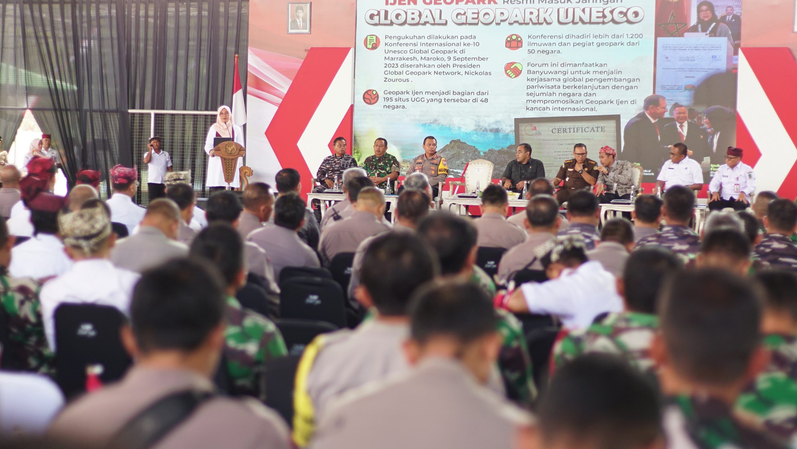 rakor-tiga-pilar,-bupati-ipuk-ajak-perkuat-kolaborasi-tangani-kerawanan-sosial