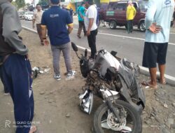 Tabrakan Beruntun di Depan SMPK Katolik Purwoharjo, Satu Pelajar SMP Luka Parah