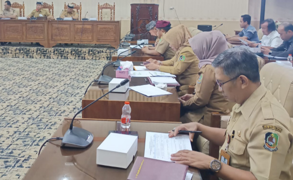 sekretariat-dewan-banyuwangi-persiapkan-pelantikan-anggota-dprd-terpilih