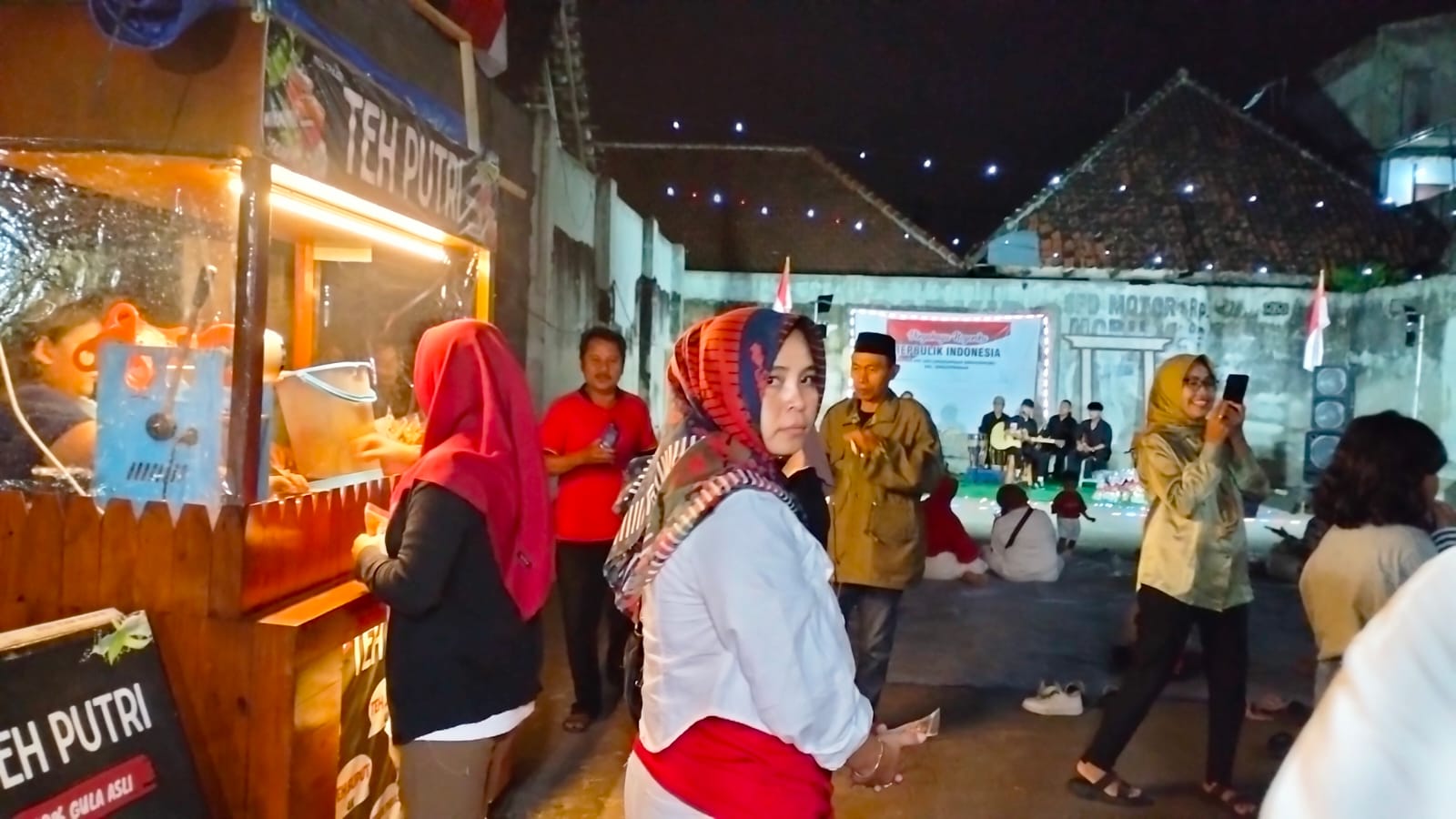 perayaan-agustusan-di-lingkungan-rt-001-rw-001-kelurahan-singotrunan