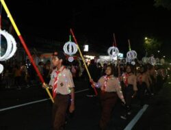 Meriahnya Pawai Lampion yang Disuguhkan Ratusan Pramuka di Banyuwangi – Tribunjatim.com