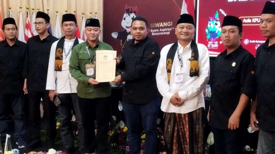 diusung-pkb,-pasangan-ali-ali-daftar-pilkada-ke-kpu-banyuwangi-dengan-target-menang