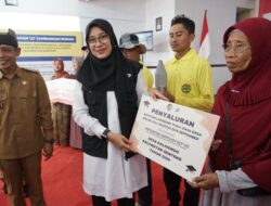 Ngantor di Desa, Ipuk Salurkan Bantuan Infrastruktur Air Bersih Gratis untuk Ratusan Warga