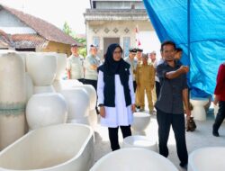 Di Desa Banyuwangi ada Rumah Produksi Furnitur dari Limbah Plastik Berkualitas Ekspor