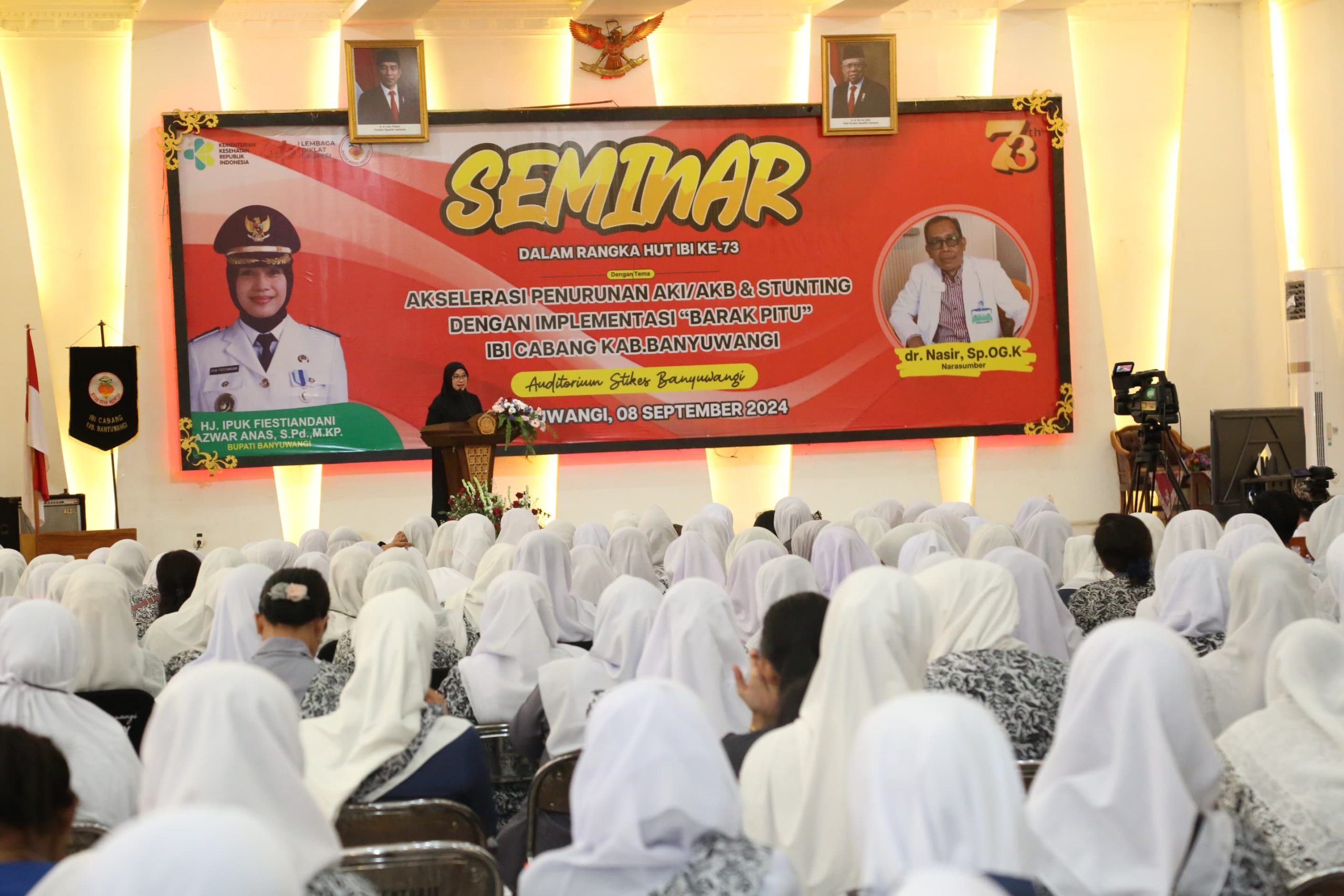 bupati-ipuk-apresiasi-kinerja-bidan-tangani-stunting-dan-aki/b
