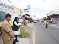 Ngantor di Tiga Desa, Bupati Ipuk Cek Progres Pembangunan Sejumlah Ruas Jalan