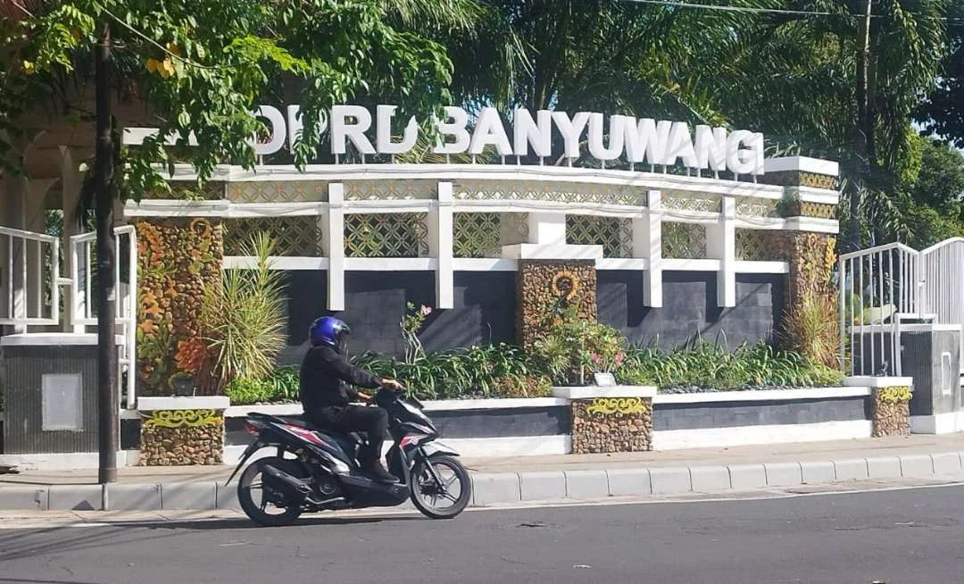 tiga-partai-telah-setorkan-nama-untuk-duduk-di-kursi-pimpinan-dprd-banyuwangi