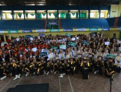 Plt Bupati Sugirah Tutup Lomba Kreasi Baris Berbaris Banyuwangi