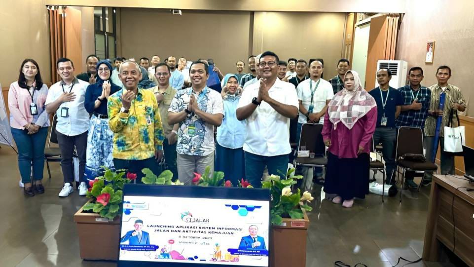 dinas-putr-kabupaten-bandung-luncurkan-aplikasi-sijalak,-diinisiasi-eri-hermawan