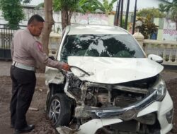 Kecelakaan Lalu Lintas Libatkan Tiga Kendaraan di Srono, Satu Pelajar Luka-Luka