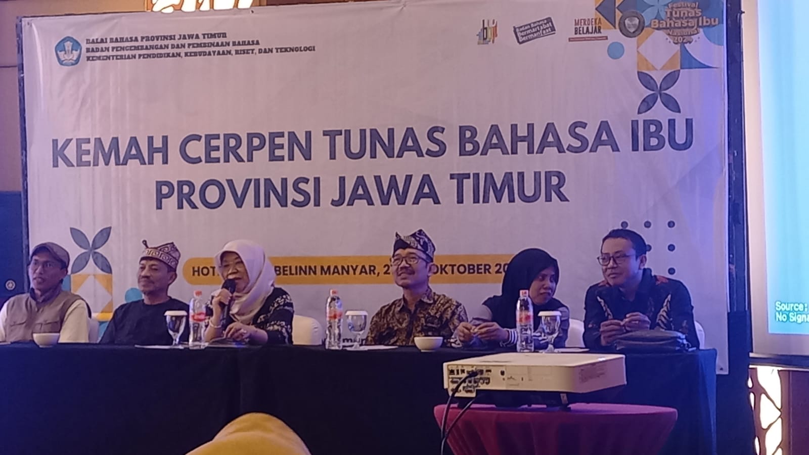 laros-ikut-jambore-cerpen-balai-bahasa-bbjt-di-surabaya