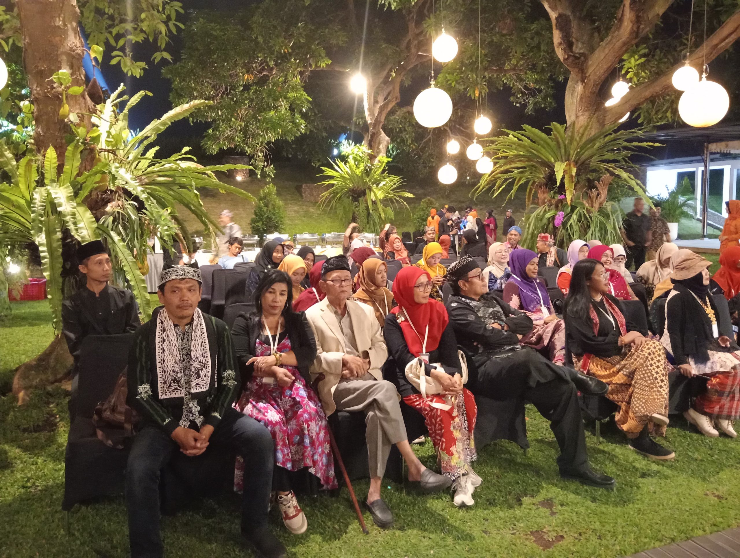 peluncuran-antologi-puisi-bertajuk-ijen-purba
