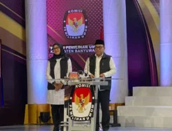 Debat Pertama Semakin Meyakinkan Warga Dukung Ipuk-Mujiono di Pilkada Banyuwangi