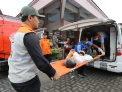 Tingkatkan Kesiapsiagaan Warga, Banyuwangi Rutin Gelar Simulasi Evakuasi Bencana