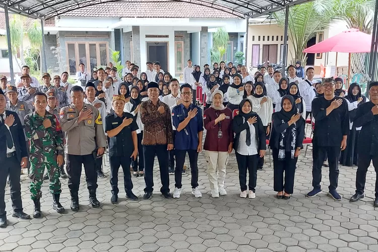 perempuan-dominasi-petugas-kpps-di-kecamatan-sempu