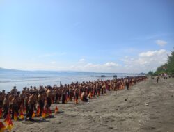 Semaphore Sewu dalam Rangka Memeringati Hari Pahlawan oleh KKMI Cluring